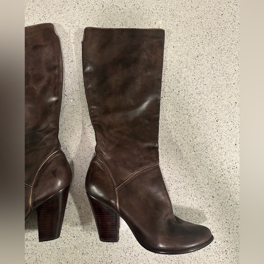 Frye Betty Inside Zip Dark Brown Heeled Boots - Picture 3 of 16